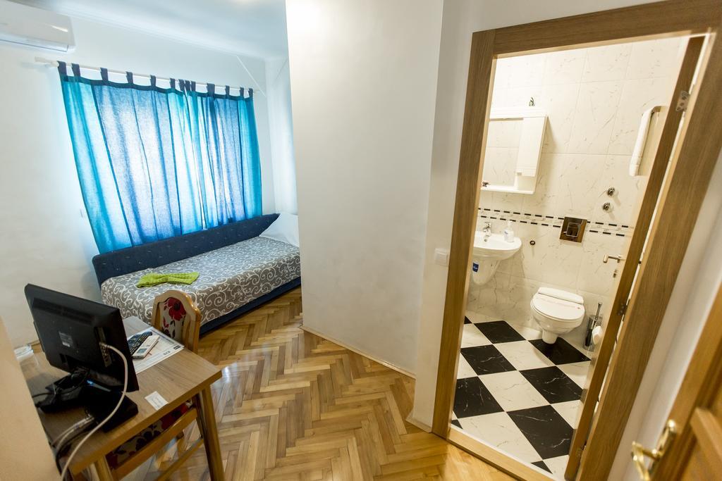 Apartmani Amaro Novi Sad Extérieur photo