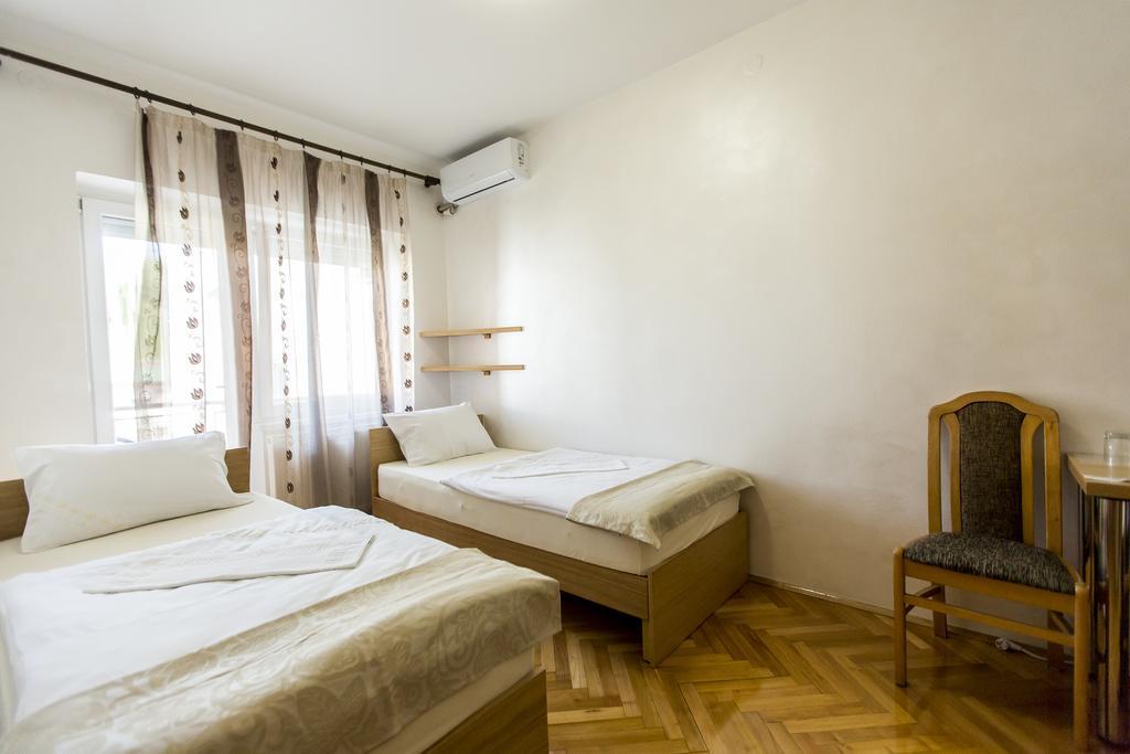 Apartmani Amaro Novi Sad Extérieur photo