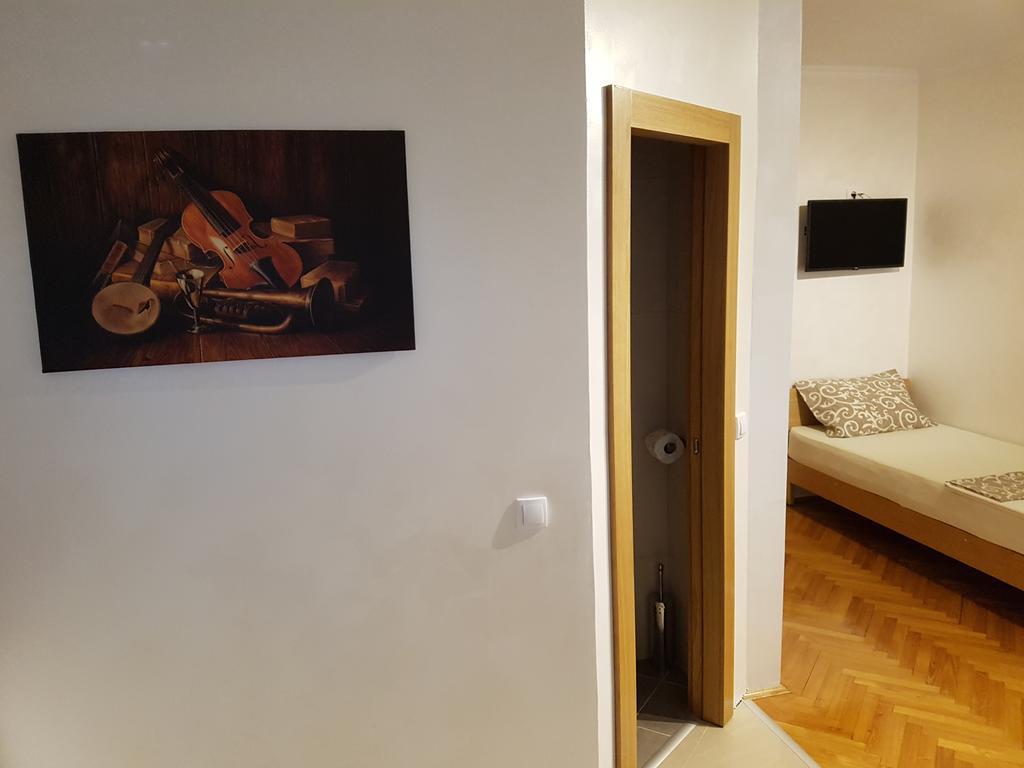 Apartmani Amaro Novi Sad Extérieur photo